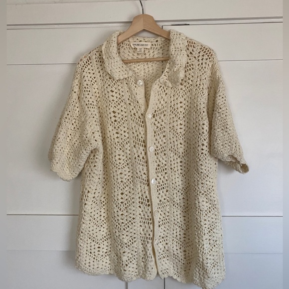 NWOT Maurie and Eve crochet top 8 - Picture 3 of 6